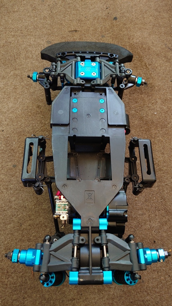 タミヤ M08 車 サーボ、アンプ、モーター付き ホビーラジコン タミヤ M08 車 サーボ、アンプ、モーター付き ホビーラジコン