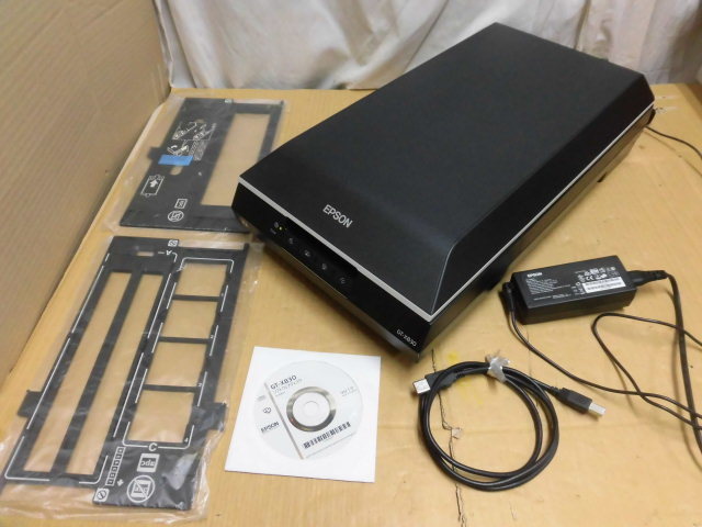 ☆EPSON GT-X830 A4フラットヘッドスキャナー エプソン 付属品あり