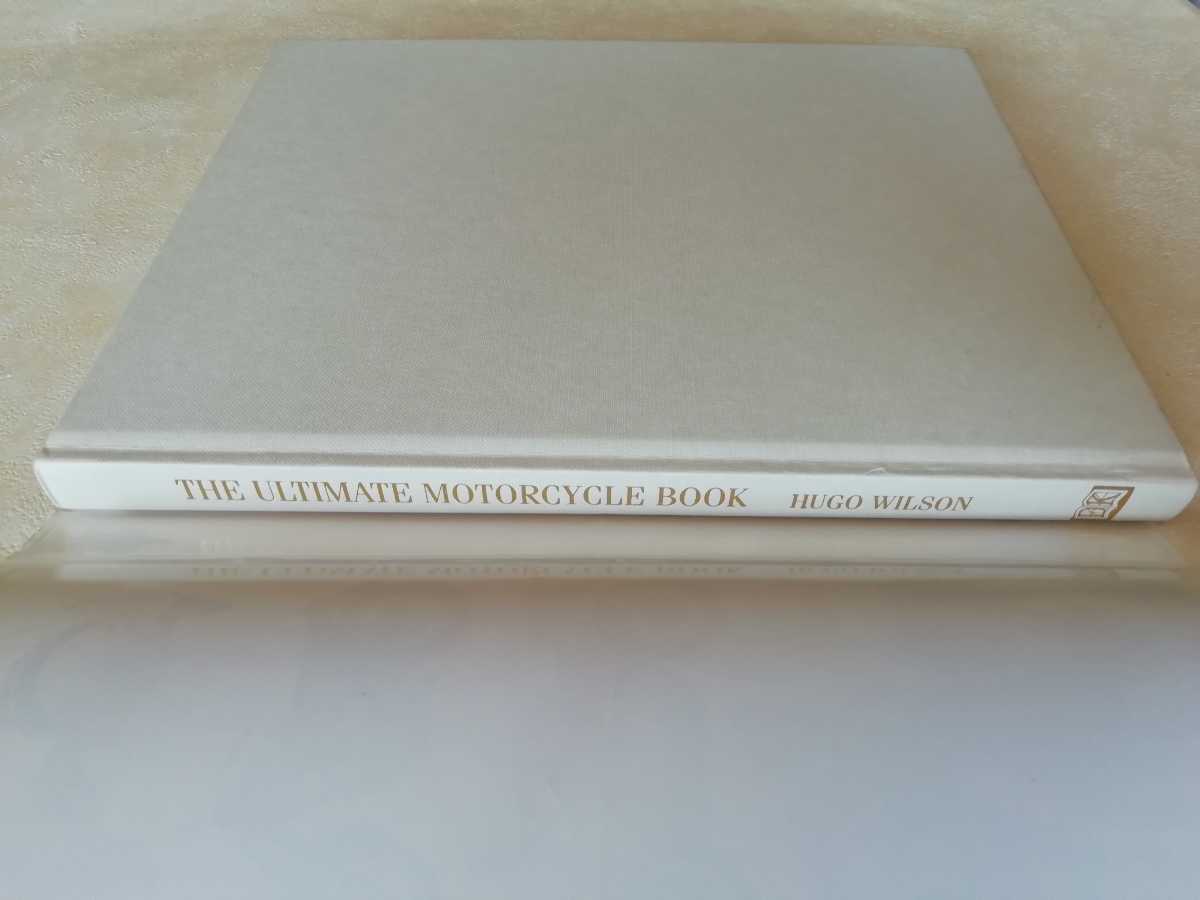 バイク本　洋書 　THE ULTIMATE MOTORCYCLES 　BOOK 　USED　英語　_画像4