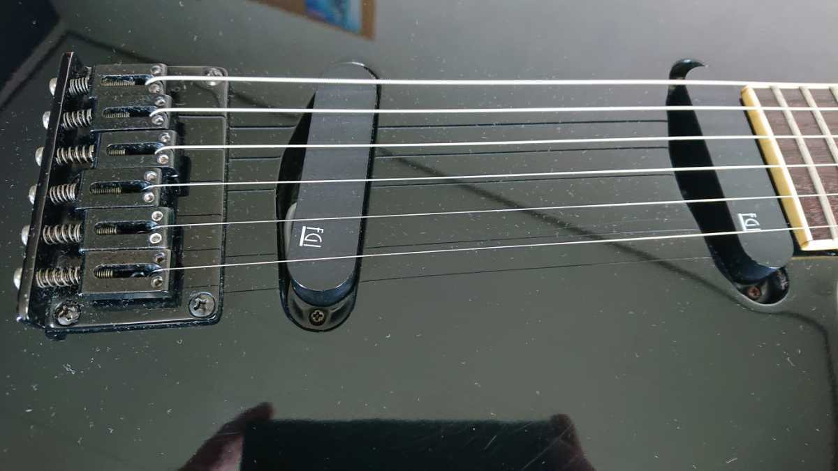 FERNANDES TEJ-70 F.G.I-S-HTのように見える新ロゴF.G.I FERNANDES TEJ-70 F.G.I-S-HTのように見える新ロゴF.G.I