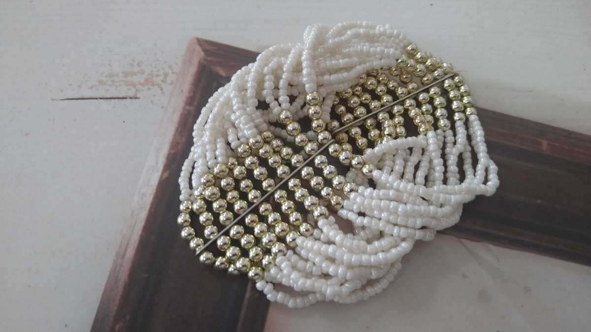 * white × Gold color beads * wide width bangle *