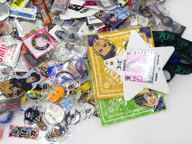 ☆ジャンク☆LDHグループ グッズ まとめ売り 大量セット (EXILE ☆ジャンク☆LDHグループ グッズ まとめ売り 大量セット (EXILE