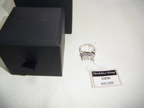 # unused regular price 2.2 ten thousand box attaching! ice Land gem designer : hand licca *vo-geH&W silver purity ( silver )+ diamond ( zirconia ) ring 12 number 