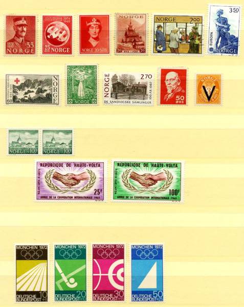 ◆外国切手　未使用(MNH)　各国　56枚　記念切手　おまとめ◆B-204◆送料無料_画像3