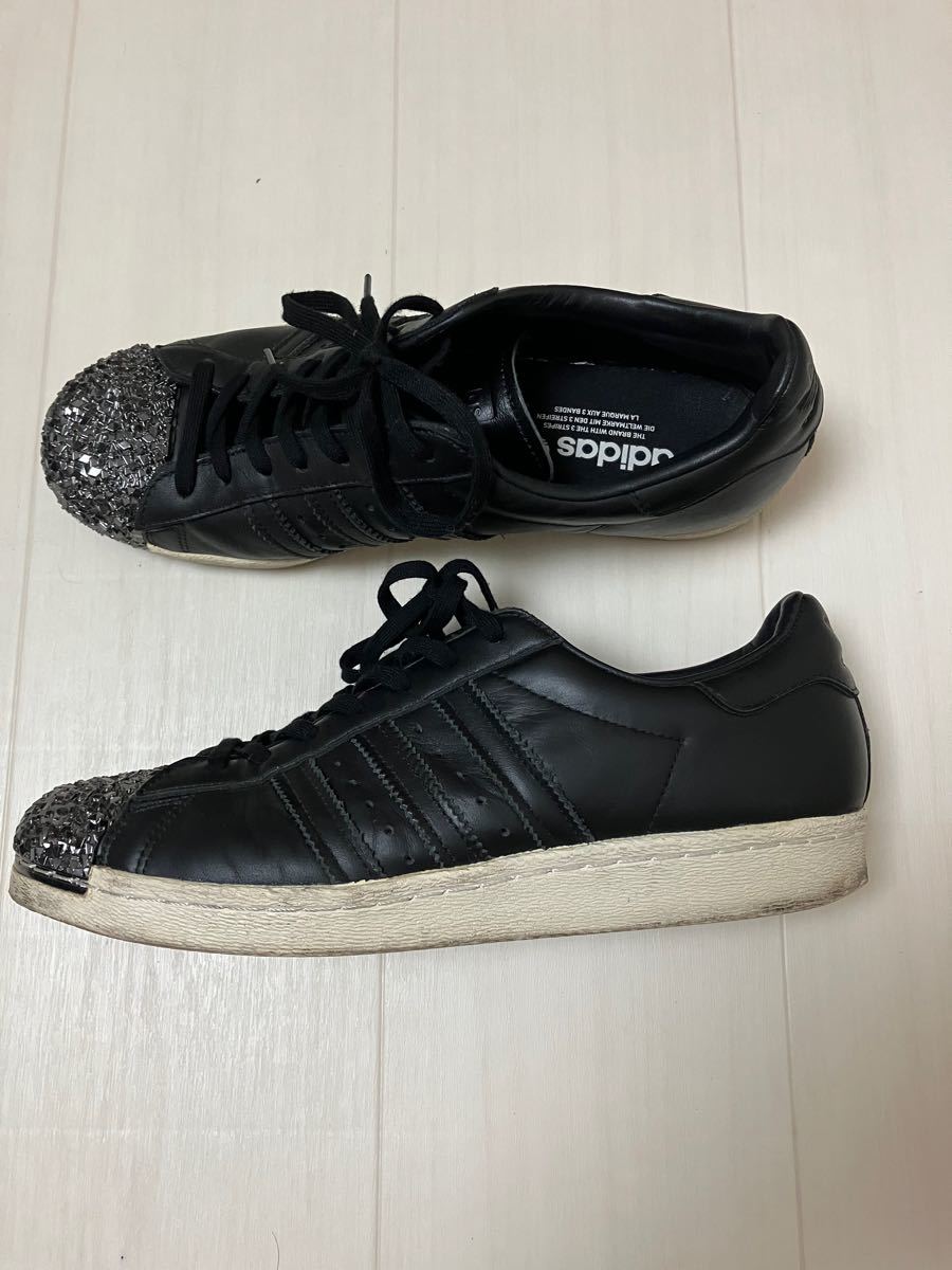 アディダススーパースター　adidas superstar オリジナルス　激レア物　希少品　入手困難　つま先スタッズ