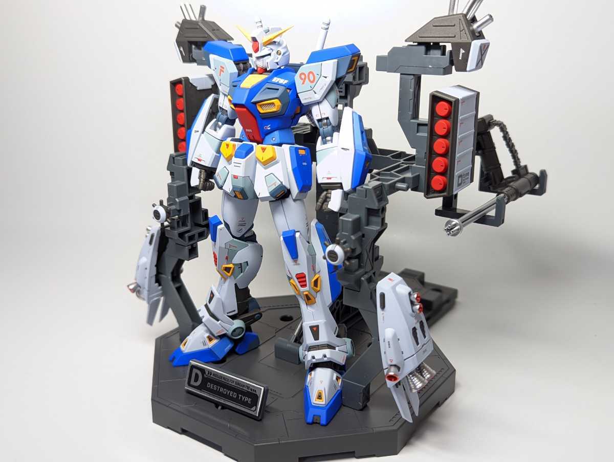 Yahoo!オークション - 1円スタート 完成品 塗装改修済 MG 1/100 Yahoo!オークション - 1円スタート 完成品 塗装改修済 MG 1/100