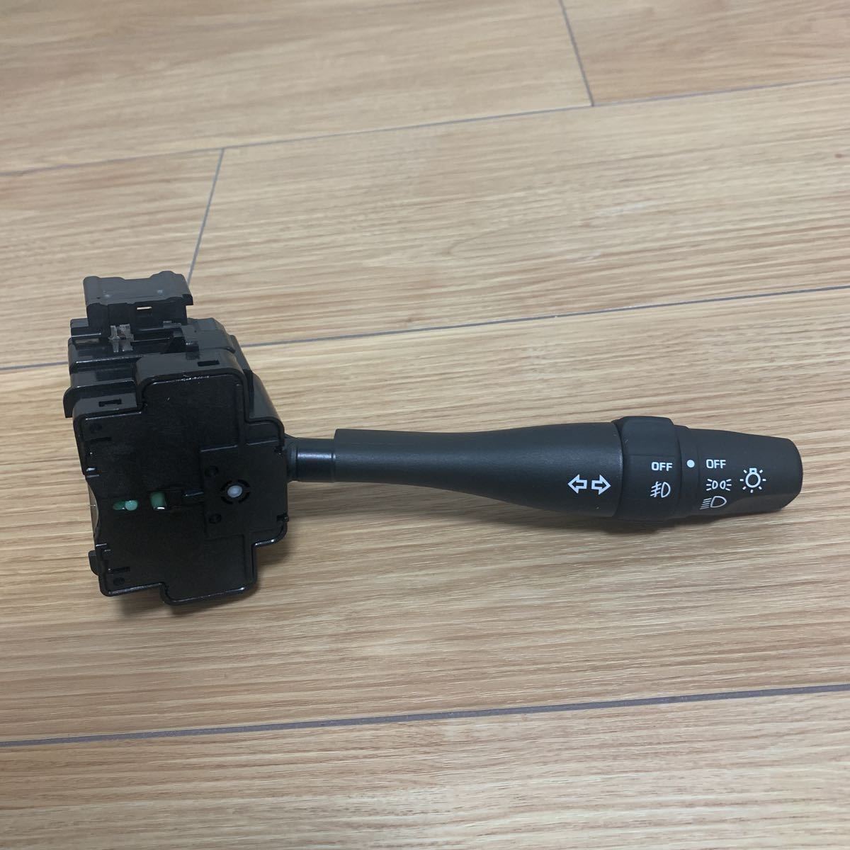 即納 新品】R34 ディマースイッチ バックフォグスイッチ付き