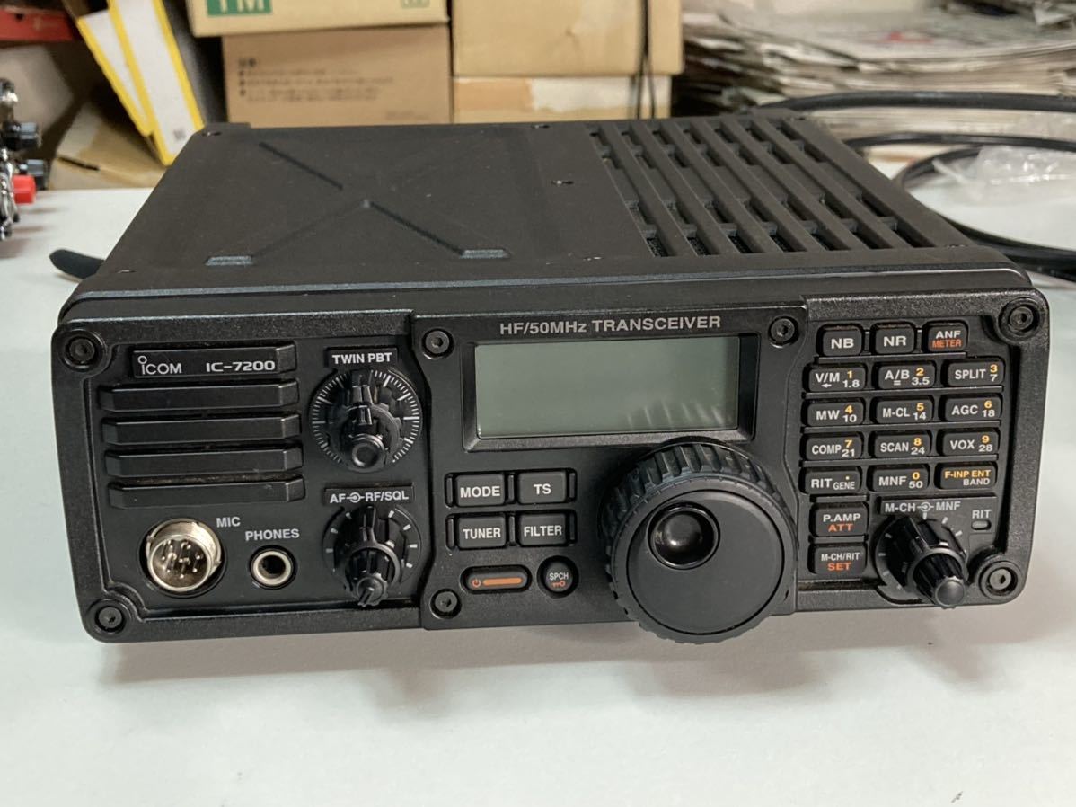 Deskripsi barang ICOM/アイコム IC-7200 HFオールバンド +50MHz