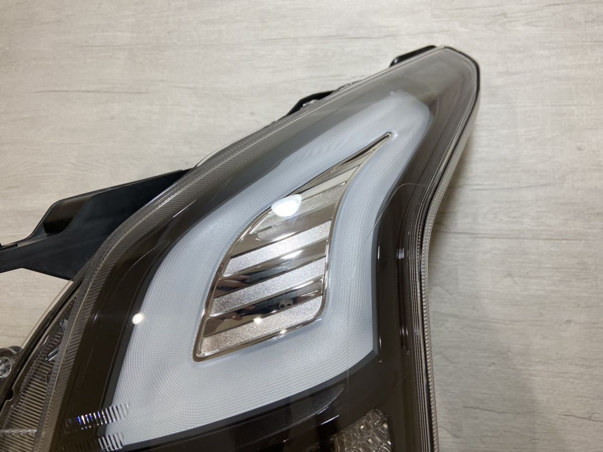美品】MH35S MH55S ワゴンRスティングレー 左ヘッドライト KOITO 100