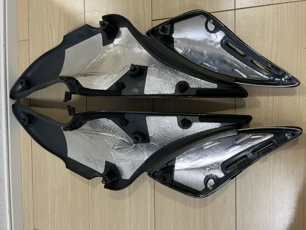 Z900RS 純正サイドカバー A-TECHカーボンインジェクションカバー Z900RS 純正サイドカバー A-TECHカーボンインジェクションカバー