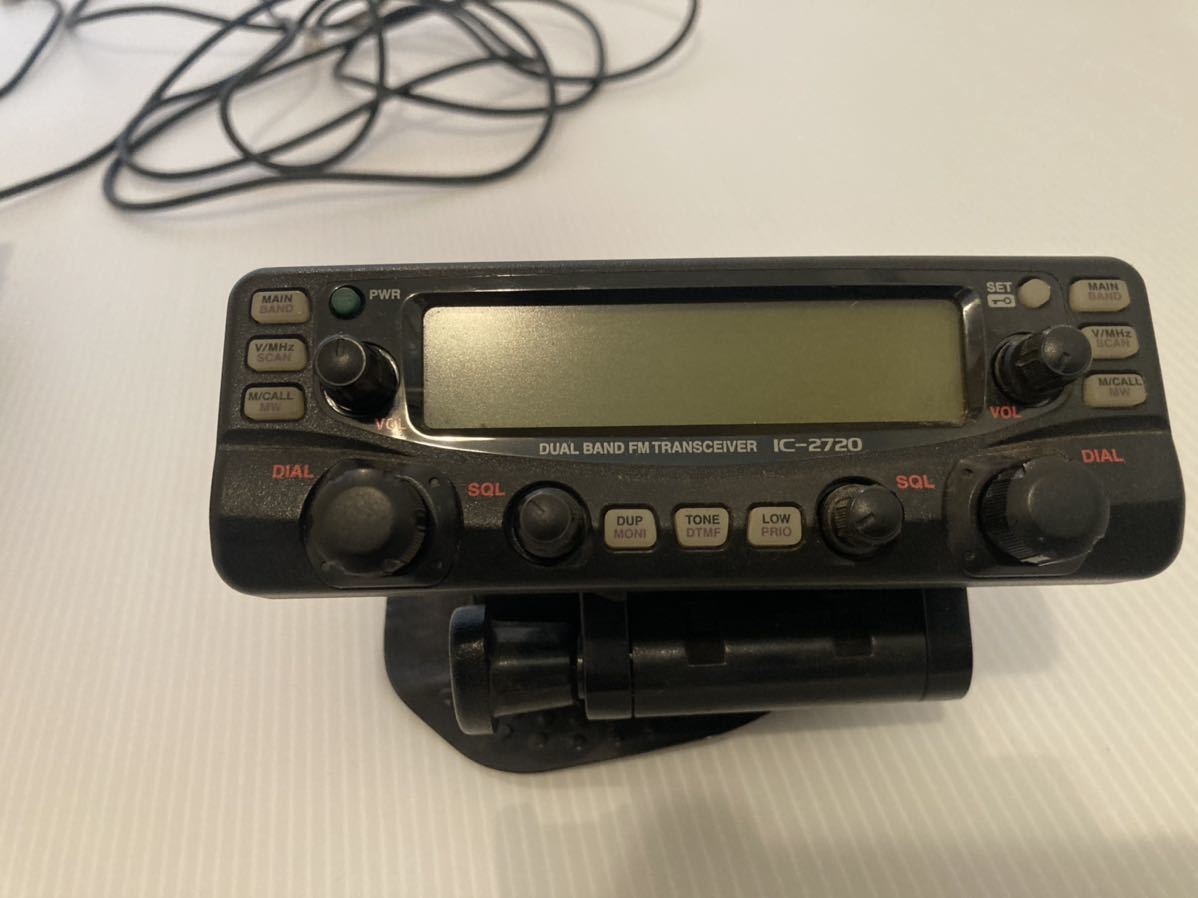 Dettagli dell'articolo ICOM アイコム アマチュア無線機 IC-2720 144