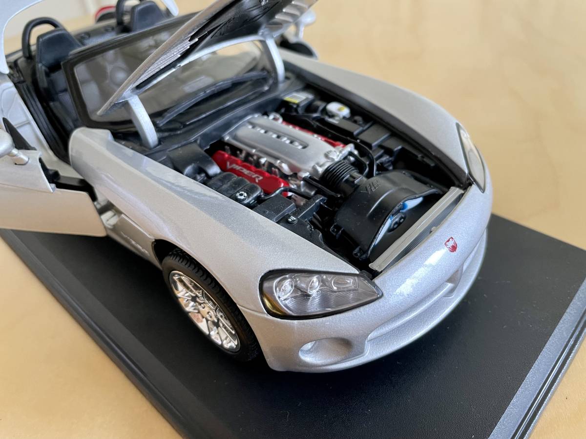 [ beautiful goods ]Maisto Maisto [Dodge Viper SRT-10] Dodge wiper 1/18 die-cast car minicar collection car 