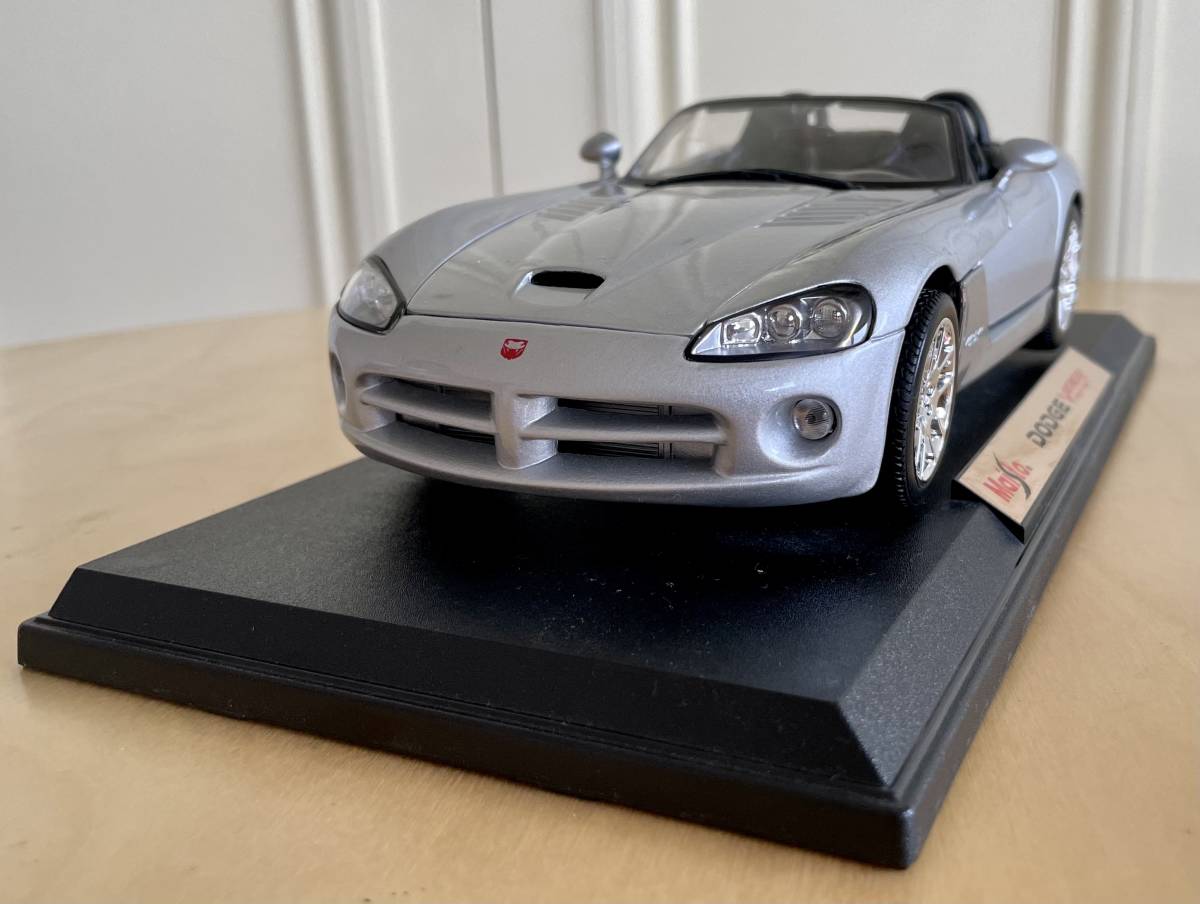 [ beautiful goods ]Maisto Maisto [Dodge Viper SRT-10] Dodge wiper 1/18 die-cast car minicar collection car 