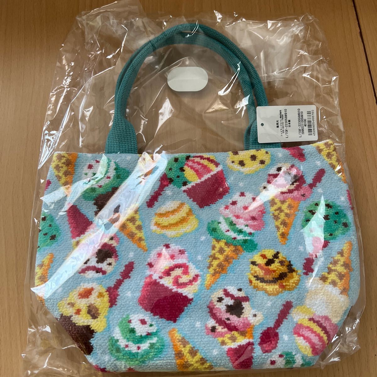 即購入OK 新品 フェイラーfeiler サーティワン 31 コラボ バッグ