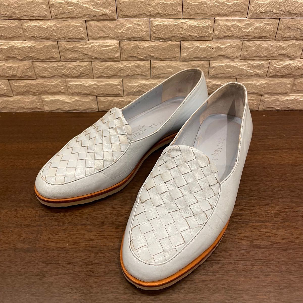 Bottega Veneta　ボッテガヴェネタ　編み込み　イントレチャート　ローファー　革靴　34　22cm　グレー系