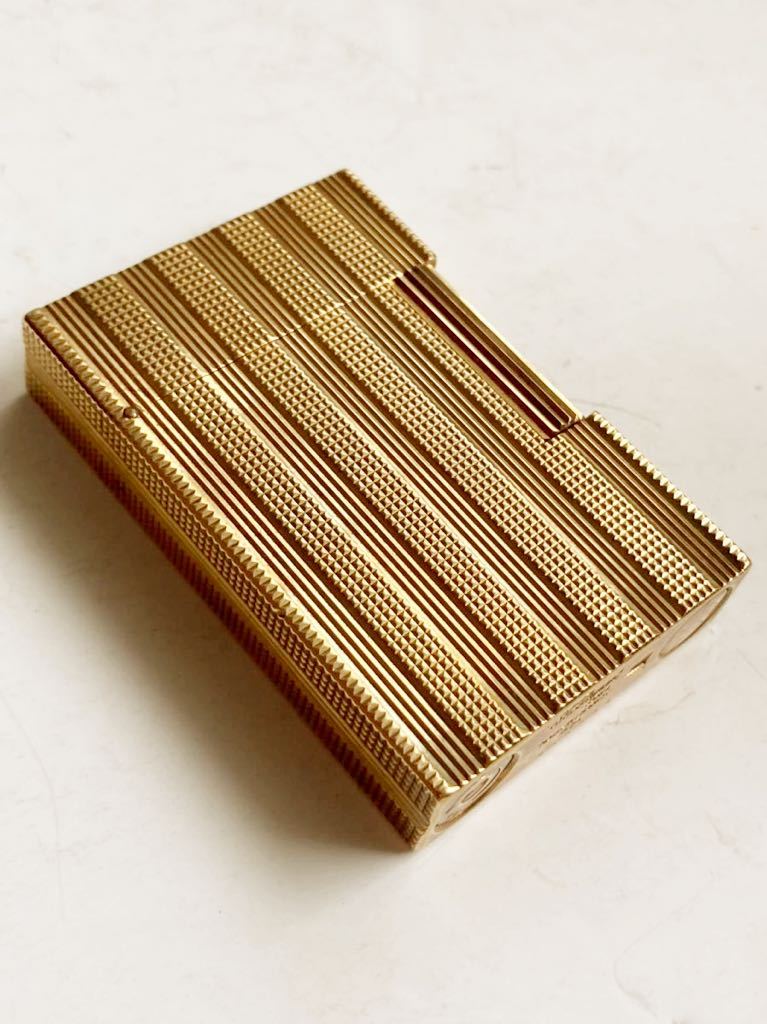 2021年製 ST.dupont デュポン ガスライター ゴールド ボーダー柄