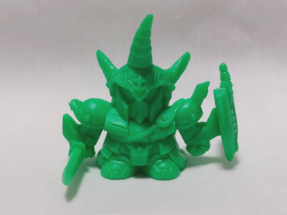 SDガンダム ガン消し ダギ・イルス 緑 消しゴム フィギュア 未切り