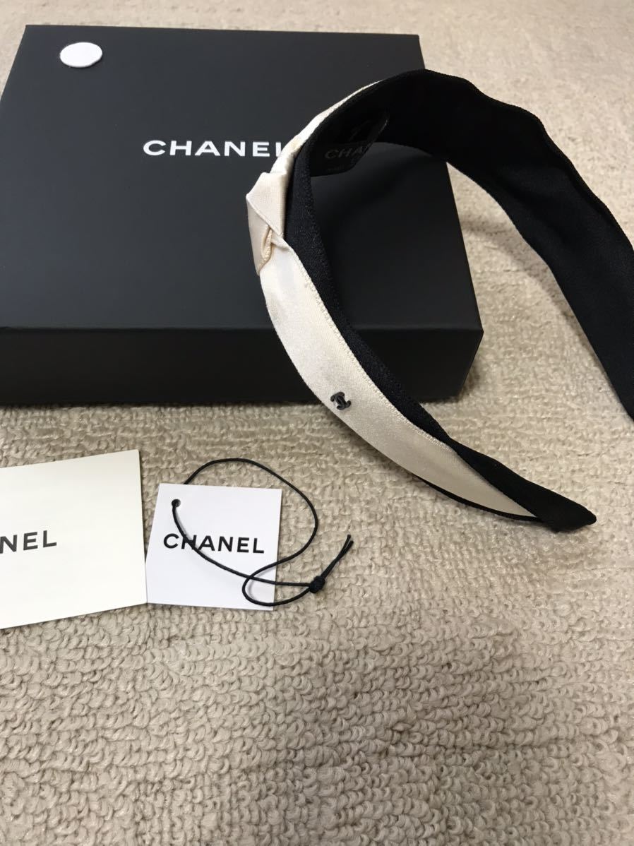 シャネル CHANEL ココマークリボンカチューシャ　アイボリー