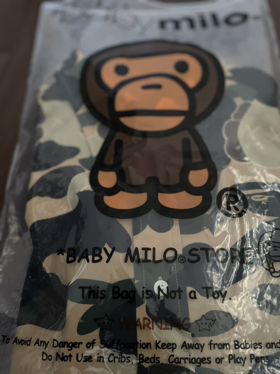 レアA BATHING APE × KAWS カウズMILOコラボ ハーフパンツ-