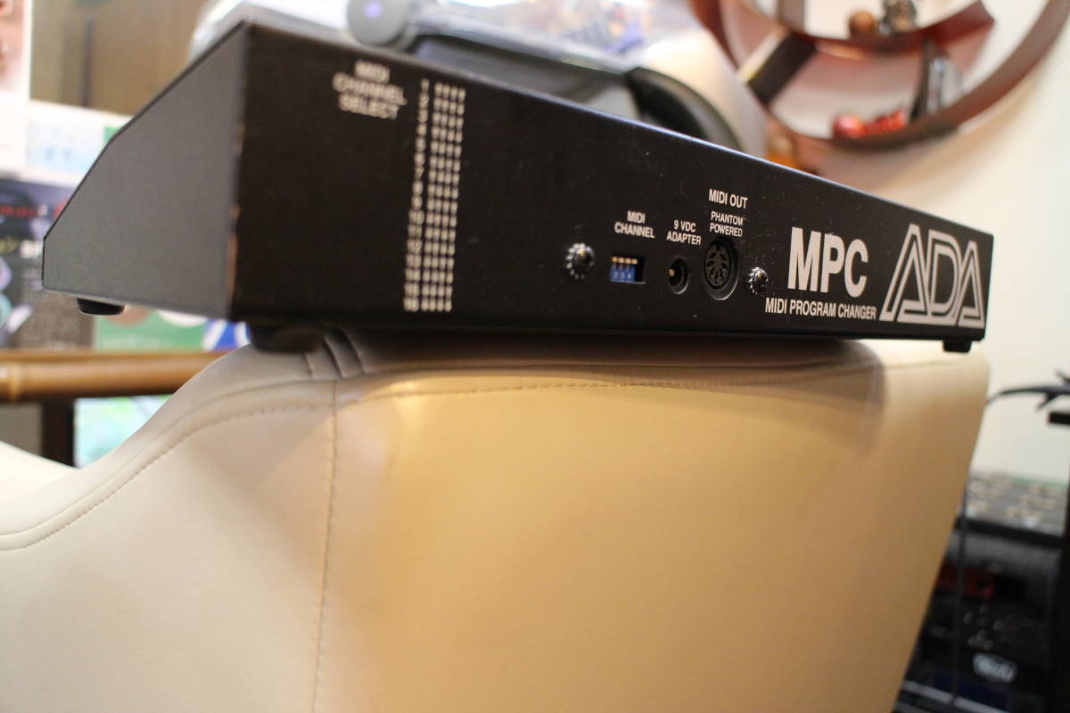 ADA MPC MIDI PROGRAM CHANGER ギター フットペダル　 MP-1 MP-2　真空管 プリアンプ　ワンオーナー　使用頻度は少なめ　②_画像3