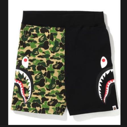 ◆ラスト1◆新品袋あり◆ BAPE エイプ シャーク カモフラ　迷彩　ショートパンツ　ハーフパンツ 黒　A bathing ape アベイシングエイプ  S