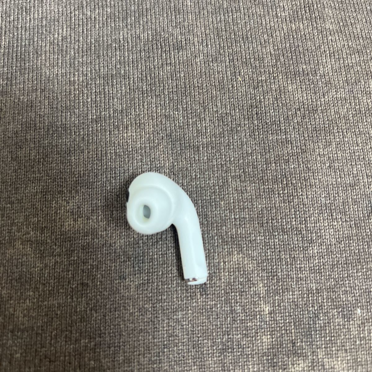 Apple純正 AirPods Pro 左 イヤホン MWP22J/A 左耳のみ 美品 ジャンク product details | Yahoo!  Auctions Japan proxy bidding and shopping service | FROM JAPAN