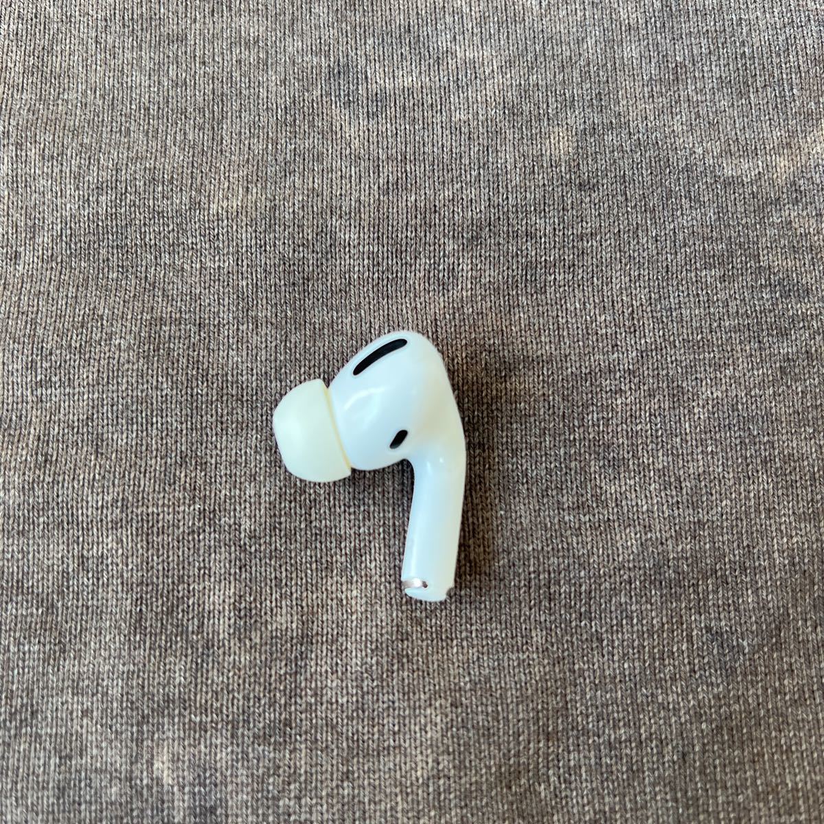 Apple純正AirPods Pro 右イヤホンMWP22J/A 右耳のみ訳あり商品细节