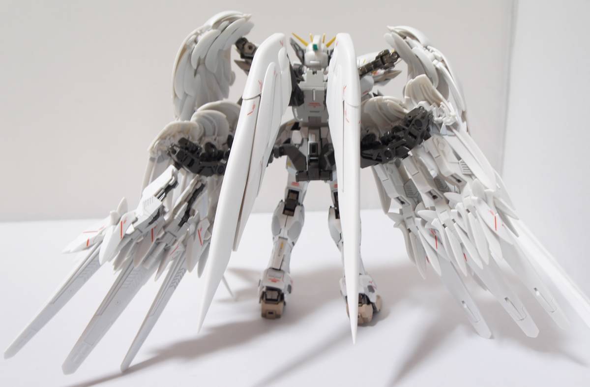 美品 GUNDAM FIX FIGURATION METAL COMPOSITE ウイングガンダムスノー