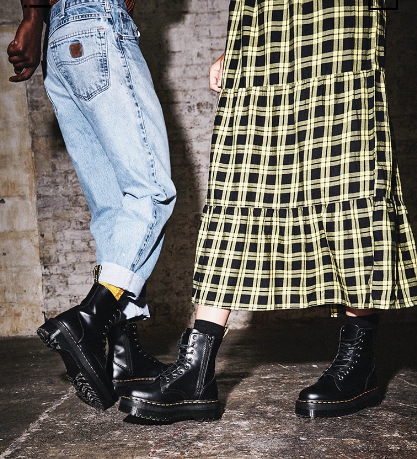 新品ドクターマーチン ジェイドン 革 DR.MARTENS JADON 8EYE BOOT 男女