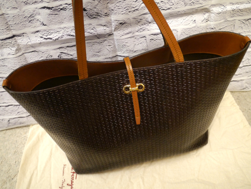 ◇Salvatore Ferragamo フェラガモ ガンチーニ A4対応 イントレ編