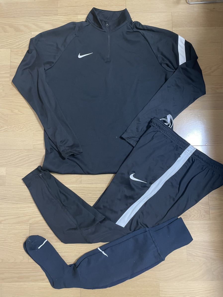 鹿島アントラーズ 非売品 支給 実使用 NIKE 移動着 ジャージ ソックスおまけ付