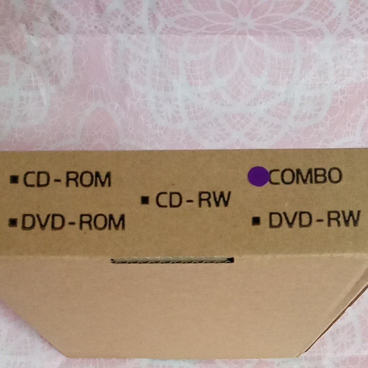 USB外付け　CD.DVD COMBO