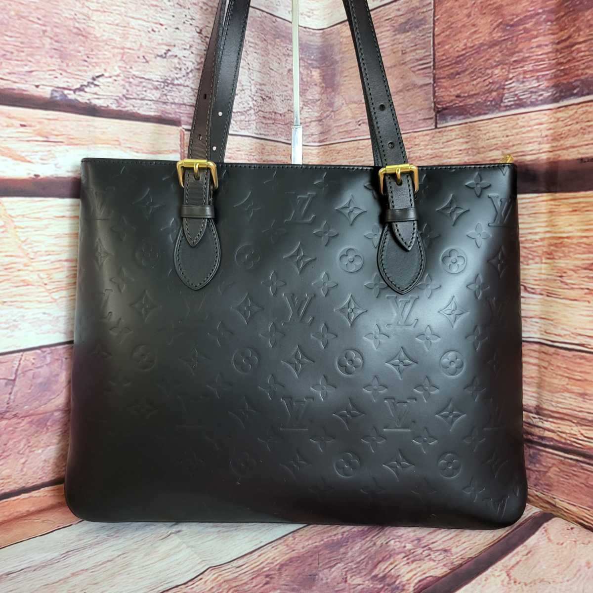 LOUIS VUITTON ルイヴィトンヴェルニ ブレントウッド トートバッグ