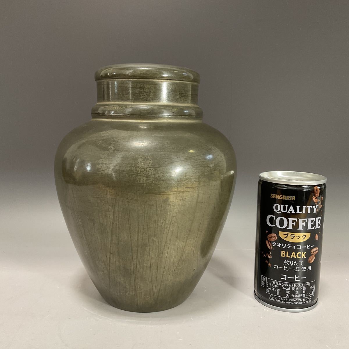 古 錫 茶壺 重さ約1、4kg高さ19、5cm 大阪中嶋製 煎茶 古 錫 茶壺 重さ約1、4kg高さ19、5cm 大阪中嶋製 煎茶