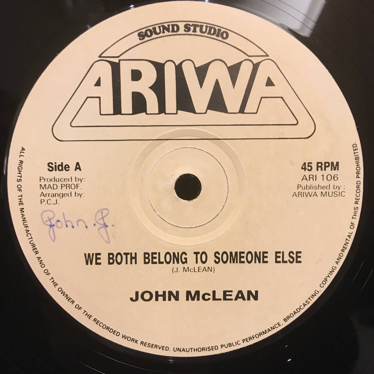 John McLean - Black Steel And Mad Professor / We Both Belong To Someone Else - Raw Raw Dub　[Ariwa - ARI 106]_画像1