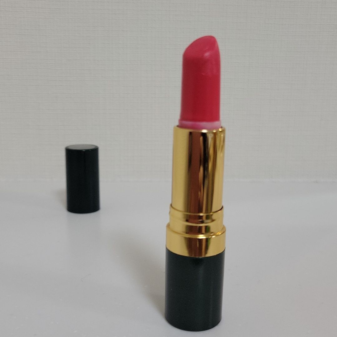 Revlon Moon Drops Creme Lipstick 575 Love That Pink