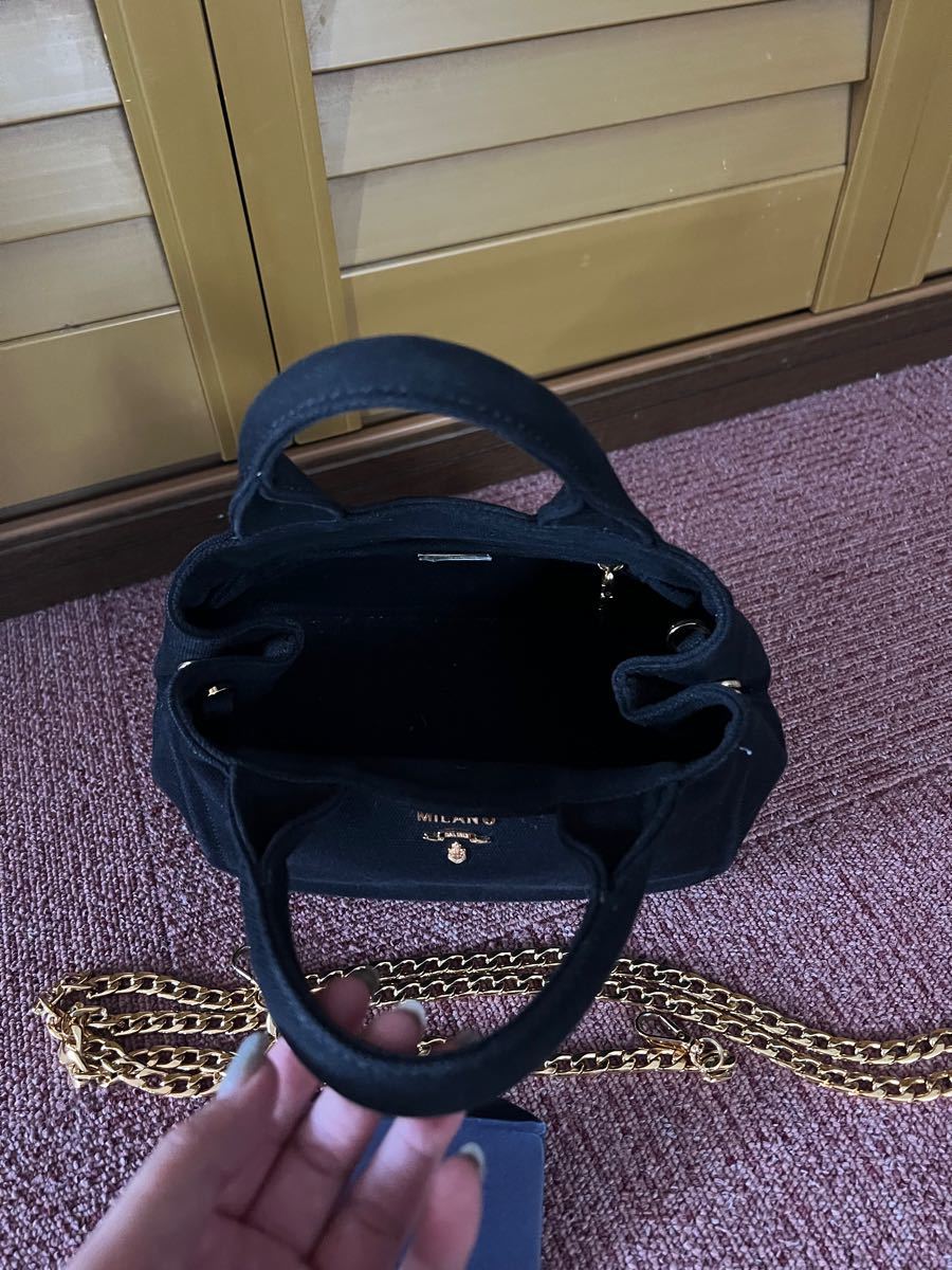 Prada ミニカナパ 美品 | michiemee.ca