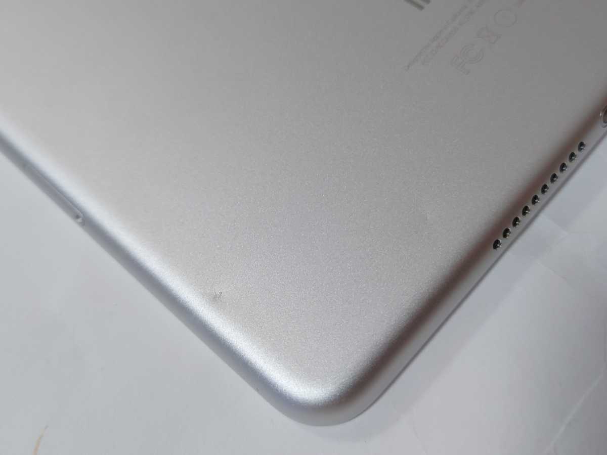 Apple iPad mini 4 Wi-Fi+Cellular ドコモ docomo 判定〇 32GB A1550 MNWF2J/A シルバー アイパッドミニ アップル_画像5