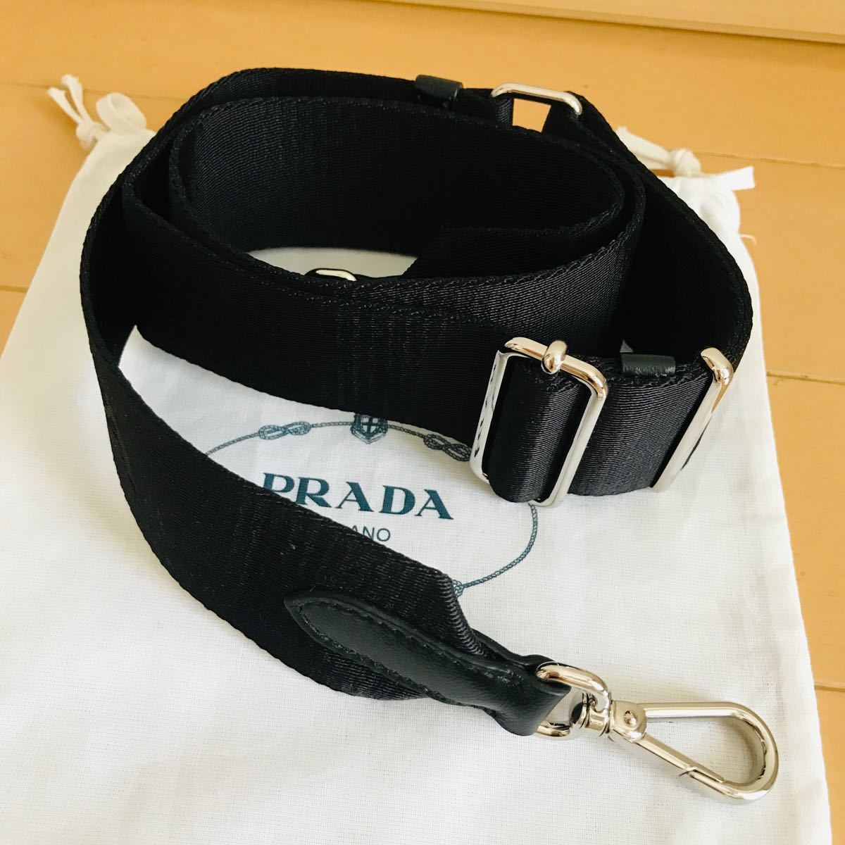 新品未使用 PRADA プラダ ロゴ ショルダーバッグ用 ショルダー 新品未使用 PRADA プラダ ロゴ ショルダーバッグ用 ショルダー