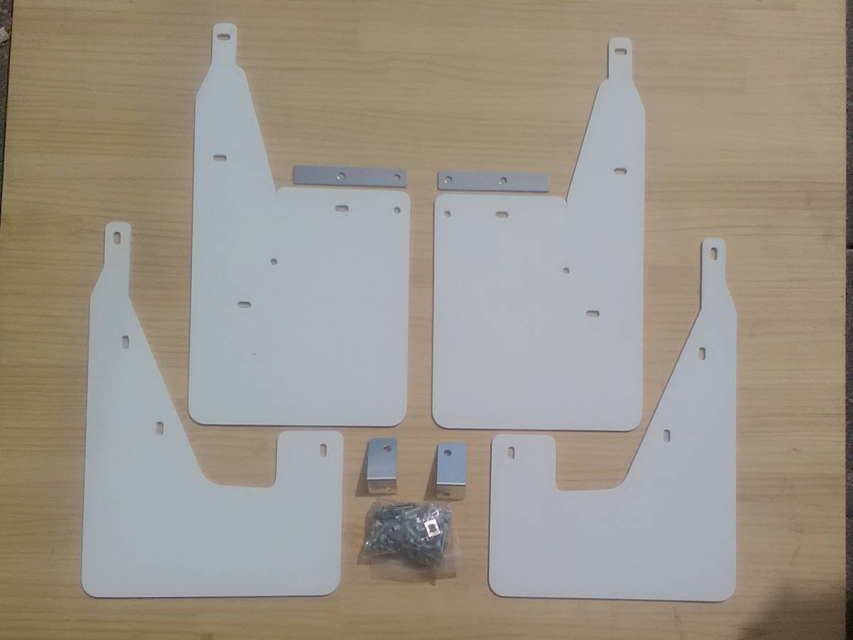 各色製作承ります】ZC32Sスイフトスポーツ用マッドフラップ・一台分 ...