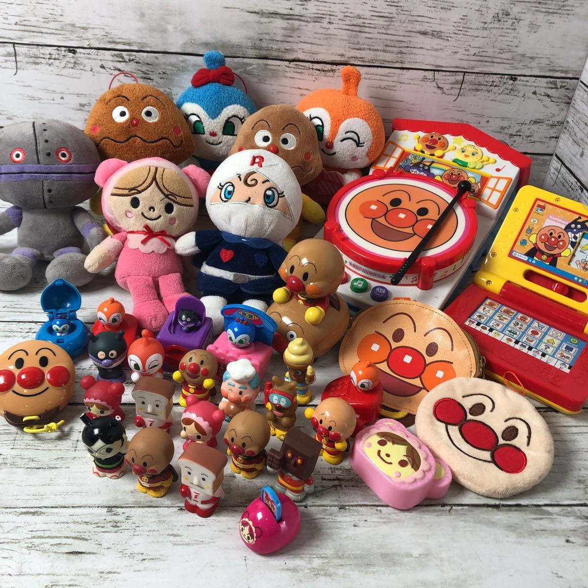 8a アンパンマン おもちゃ ぬいぐるみ 35点 まとめ セット 同梱可 指人形 キッズ 子供 知育玩具 アニメ フィギュア ホビー 1000 アンパンマン 売買されたオークション情報 Yahooの商品情報をアーカイブ公開 オークファン Aucfan Com 8a アンパンマン おもちゃ ぬいぐるみ 35点 まとめ セット 同梱可 指人形 キッズ 子供 知育玩具 アニメ フィギュア ホビー 1000 アンパンマン 売買されたオークション情報 Yahooの商品情報をアーカイブ公開 オークファン Aucfan Com