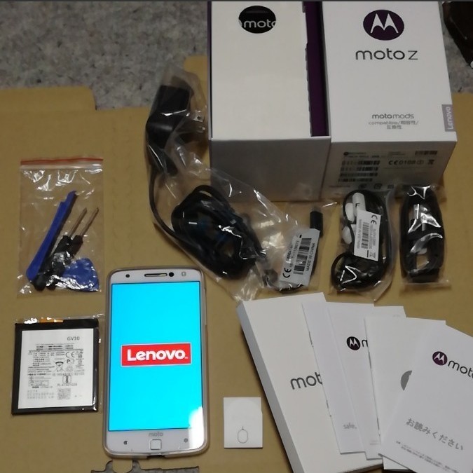 Motorola Moto Z XT1650-03 国内正規品 SIMフリー モトローラ