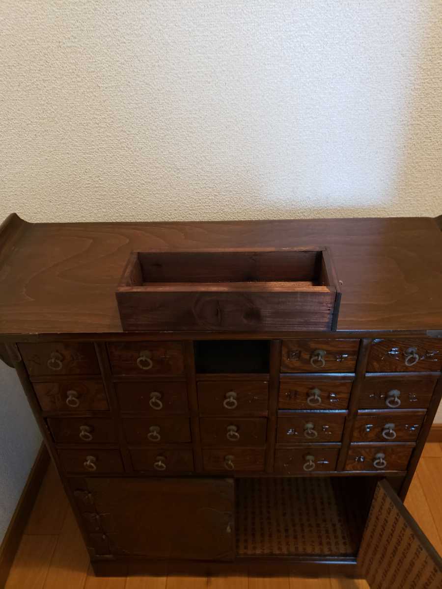 美品 李朝家具 韓国家具 薬箪笥 薬箱 小物入れ 引き出し 木製 真鍮蝶番
