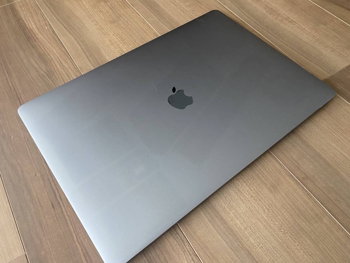 MacBook Pro 2019 intel core i9 2.4GHz 8コア メモリ16GB Radeon pro 5500M 1TBストレージ_ステッカーの跡あり