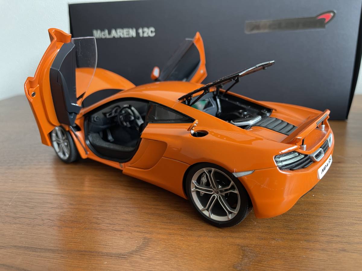 即納最大半額 オートアート 1 18 ミニカー マクラーレン MP4-12C