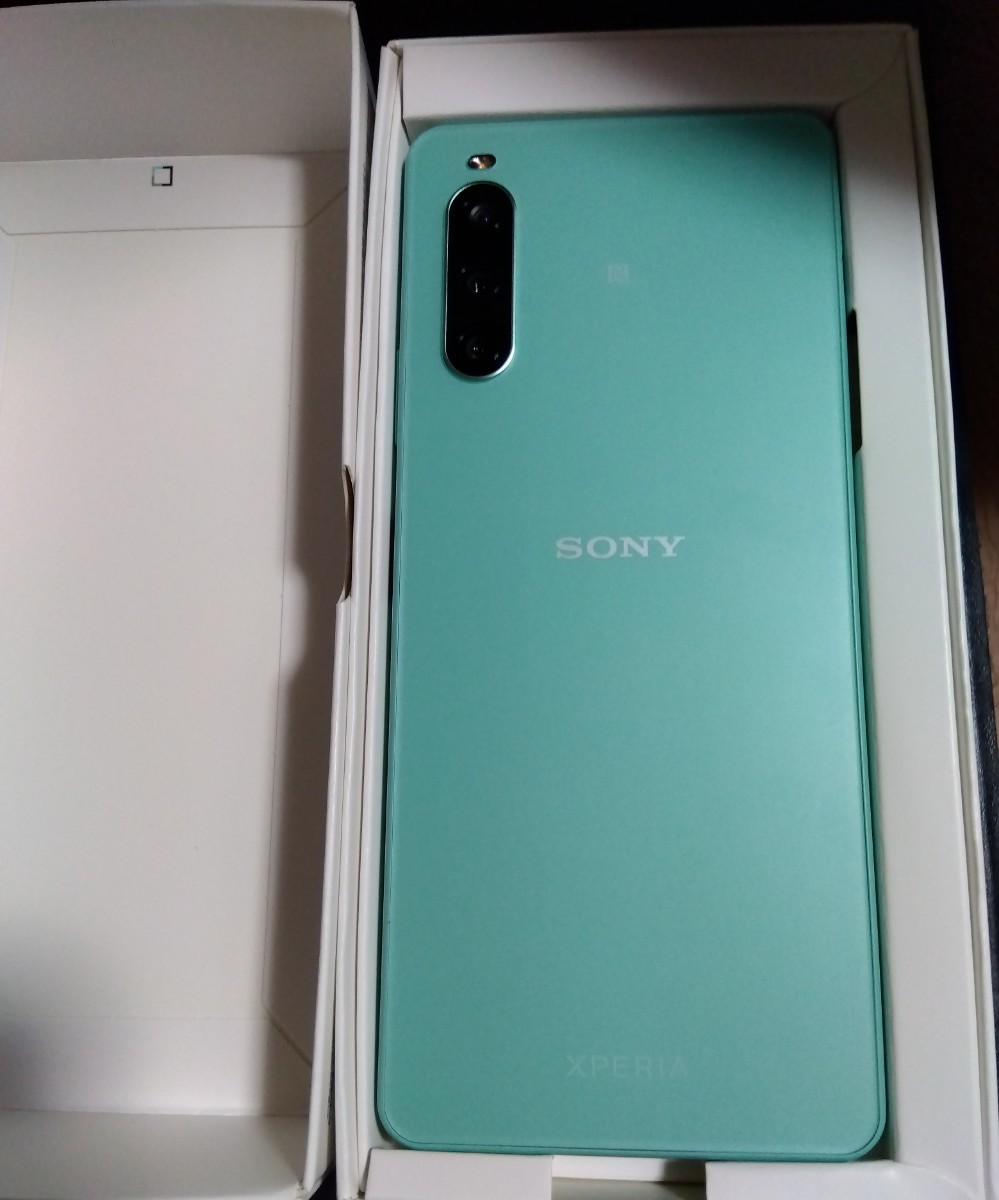 ほぼ新品☆SIMフリー☆Sony Xperia 10 IV/ミント-