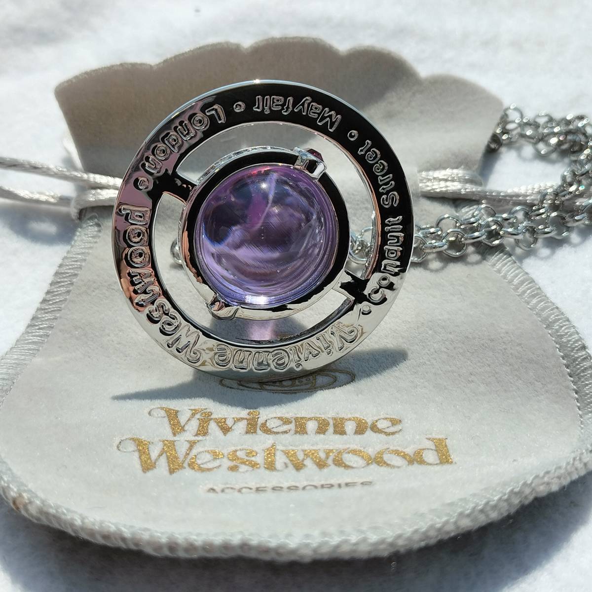 ☆大人気☆シルバー紫玉☆ヴィヴィアンウエストウッド オーブ