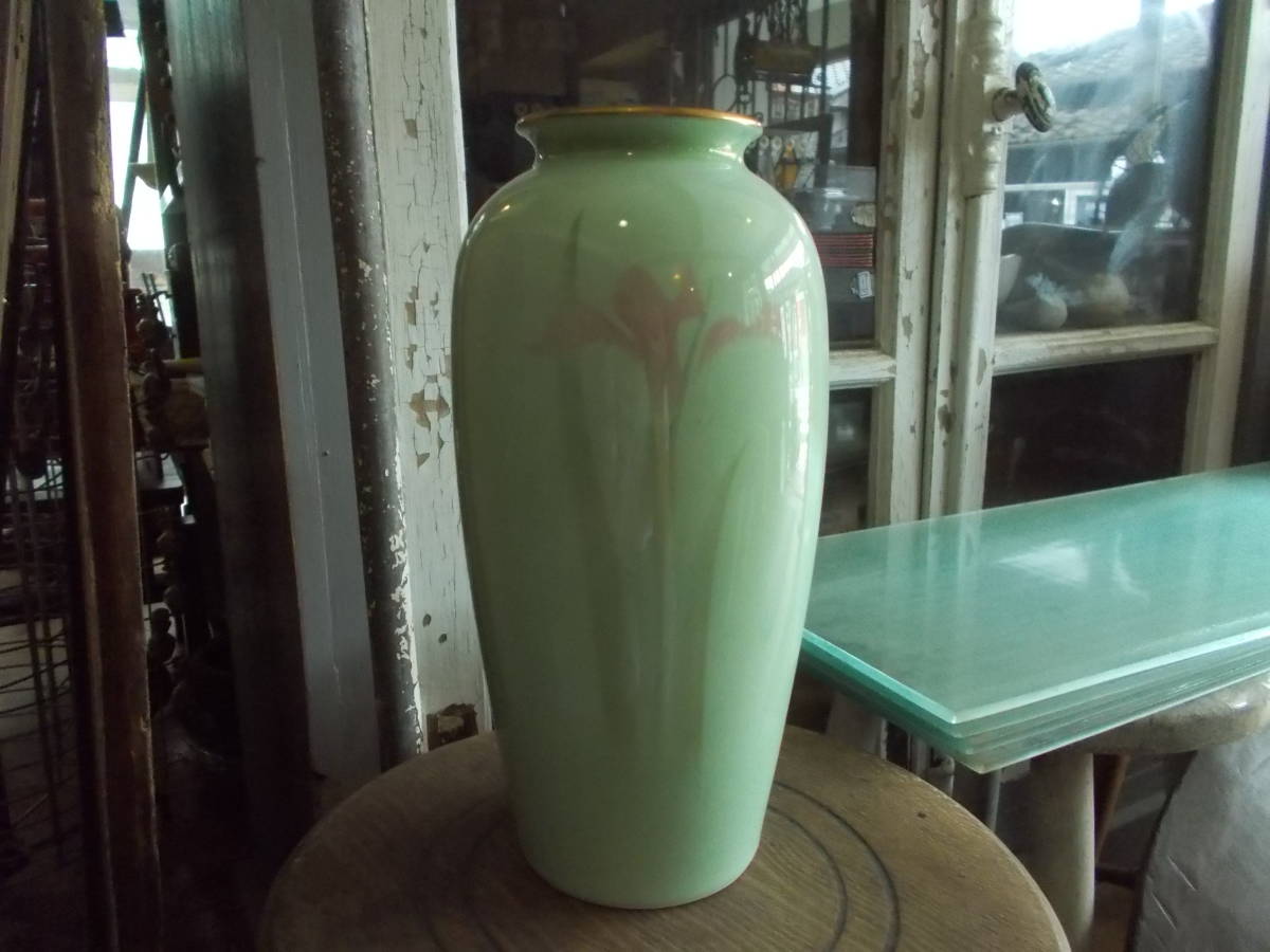 深川製磁 色絵彩磁 綺麗な淡いグリーン あやめ 花瓶 花器 花入 有田焼