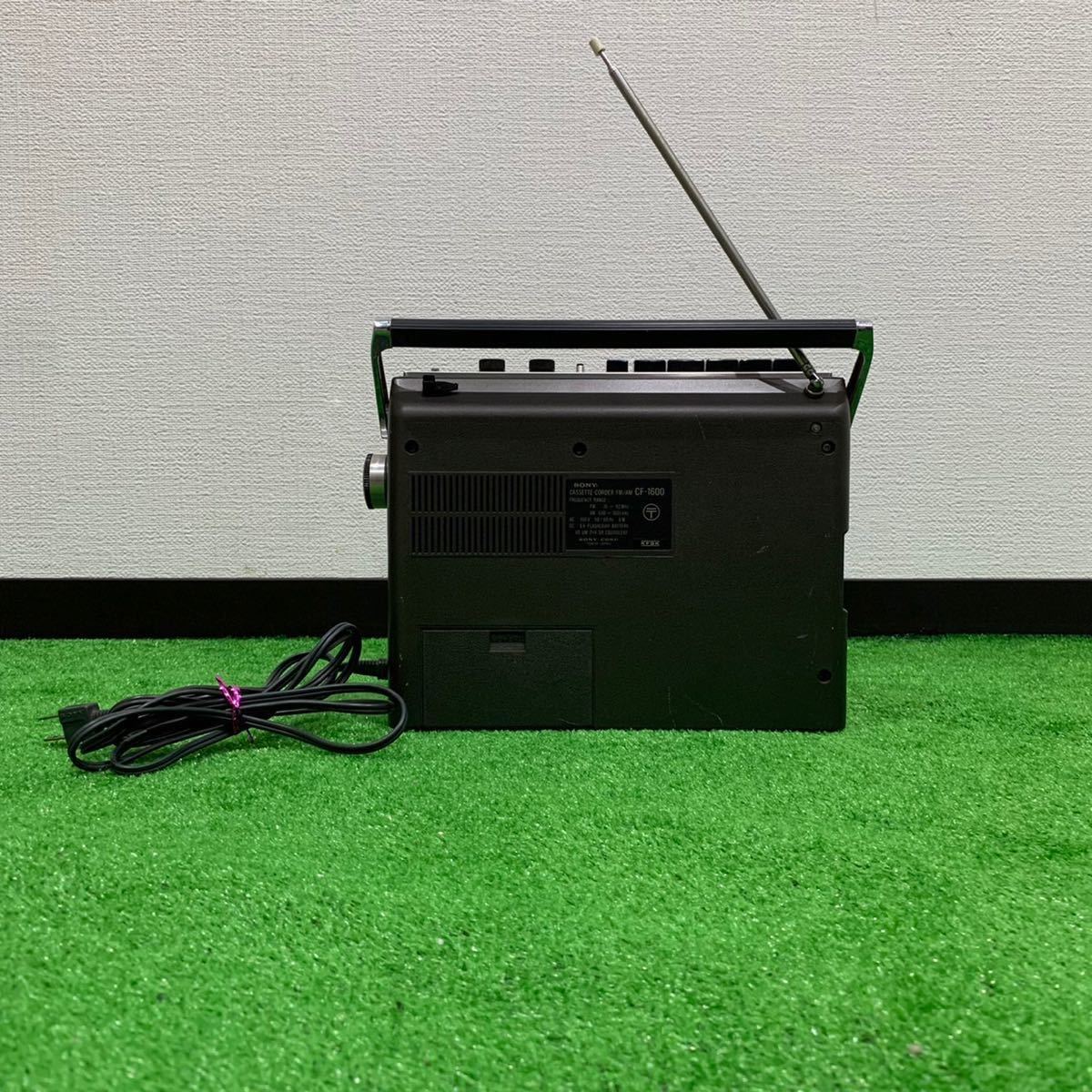 SONY ソニー CF-1600 ラジオ動作確認済み カセット動作しません 昭和 レトロ アンティーク ジャンク品(D317)_画像2