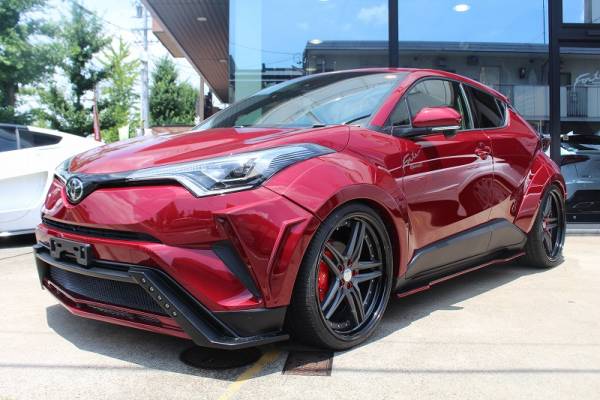  new car C-HR FORTE wide body full aero Complete order sale OK each grade made possible the longest 120 times payment auto loan possibility all country registration car delivery OK. 